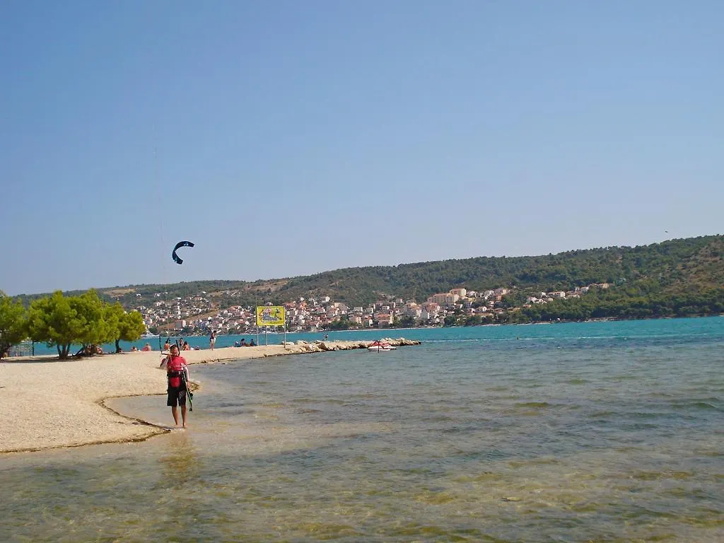 Apartments Marija Trogir 0*,
